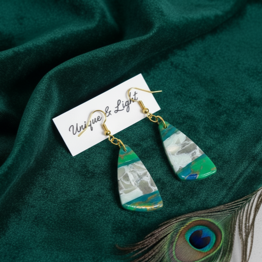 Coastal Gem – Ocean-Inspired Resin Clay Earring ✨