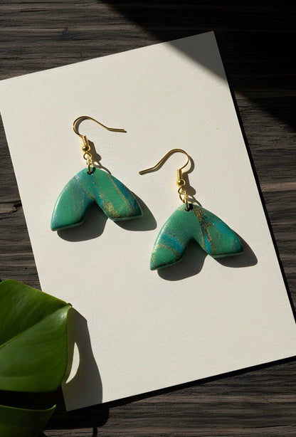 Veridian Arc – Emerald Green Polymer Earring 🍃